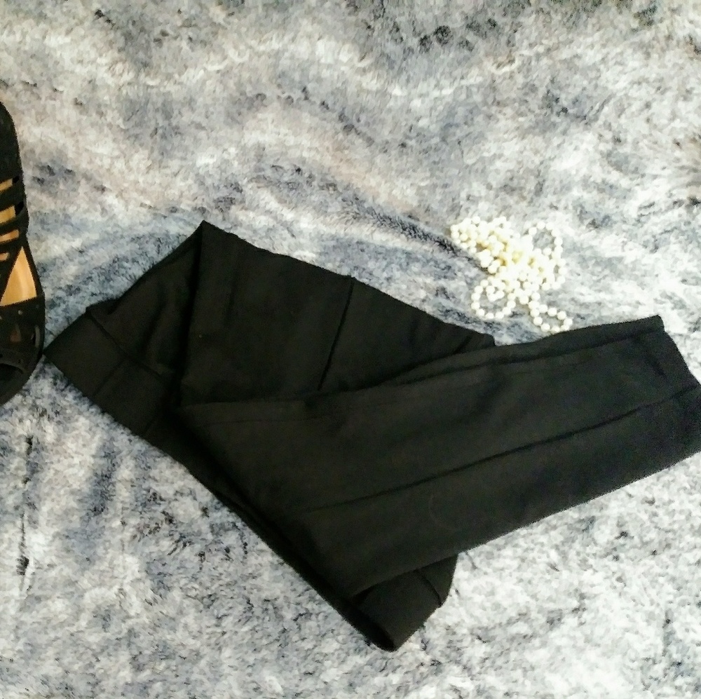 Old Navy Stevie pants in black size Large